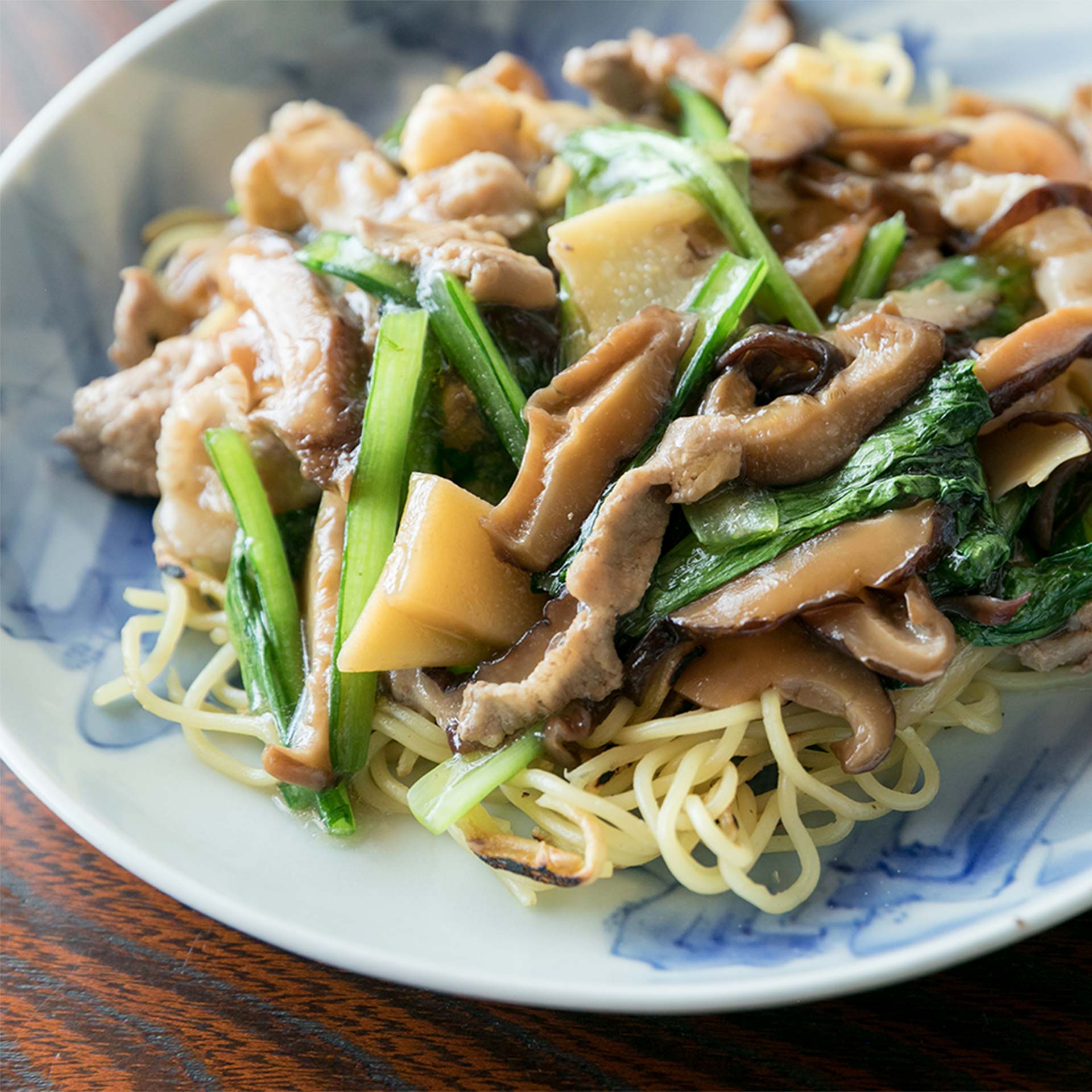 レシピ しいたけと小松菜のあんかけ焼きそば 料理のためのお酒 黒酒